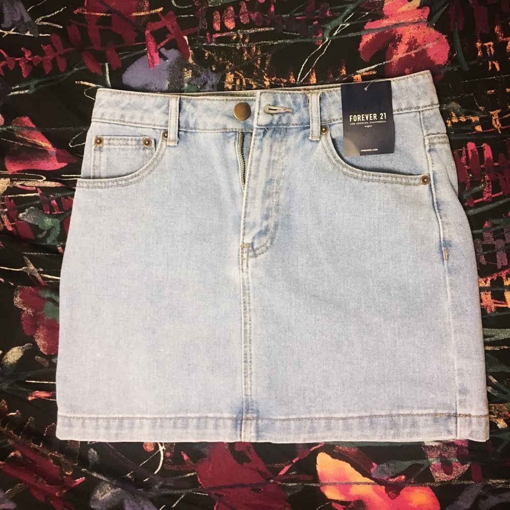 NWOT! Jean Skirt😍💕